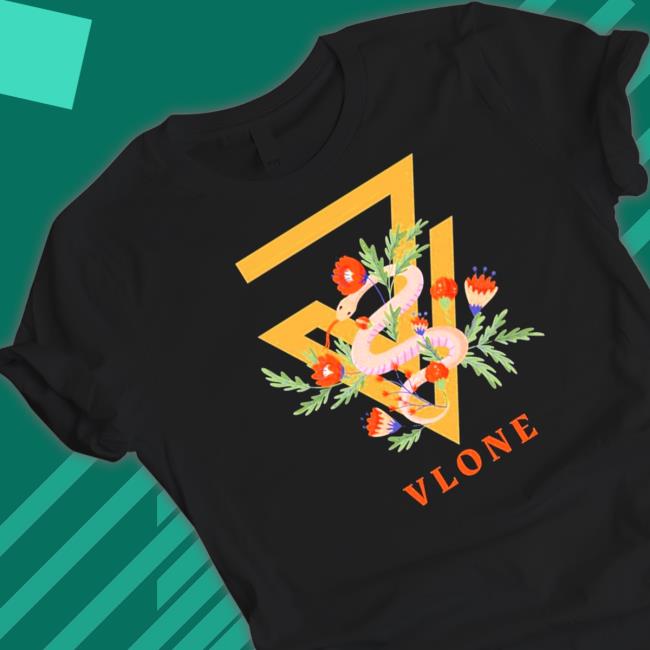 Vlone Flowers and Snake Vlone vintage design Sweatshirt