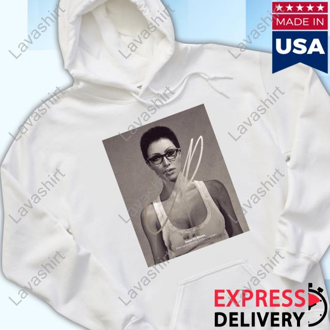 Kim Kardashian In New Photoshoot Tee