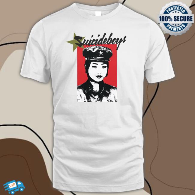 G59 The Nuclear Race Is Female Tee