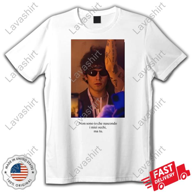 Non Sono Io Che Nascondo I Miei Occhi Ma Tu T-Shirts
